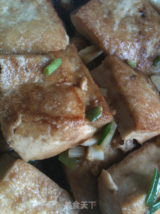 小葱煎豆腐的做法步骤：9
