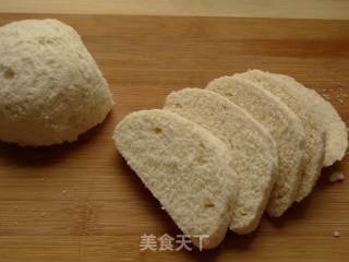 香煎馒头片----剩馒头的华丽变身的做法步骤：2