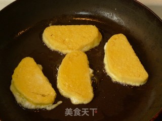 香煎馒头片----剩馒头的华丽变身的做法步骤：5