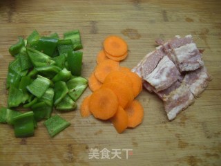 干煸培根杏鲍菇的做法步骤：2