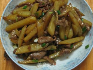家常菜——土豆炒肉的做法步骤：6