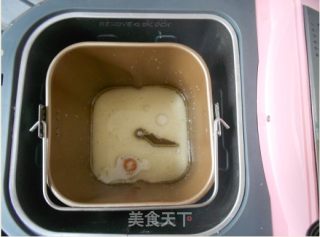 自制无添加剂面包的做法步骤：1