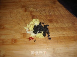 背沙鲈鱼的做法步骤：2