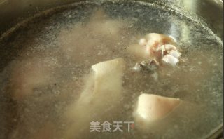 红焖猪手的做法步骤：2