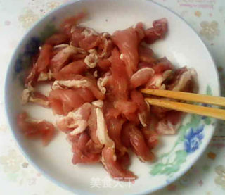 西兰花炒肉片的做法步骤：3