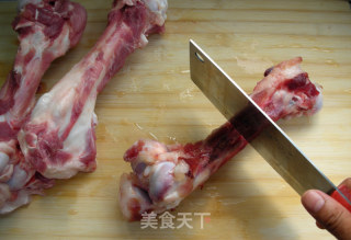 酱大骨的做法步骤：1