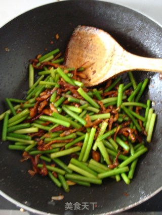 蒜薹炒肉丝的做法步骤：6