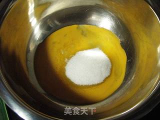 极易上手的葡萄干玛芬的做法步骤：1