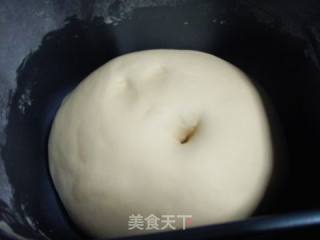 蜜豆面包的做法步骤：1
