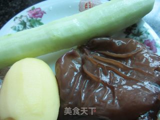 包三丝------油煎春卷的做法步骤：1