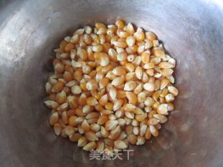 焦糖爆米花的做法步骤：1