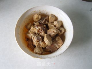 糖醋中方的做法步骤：1