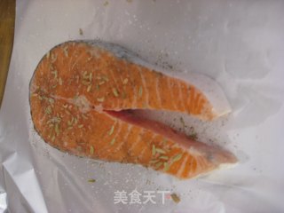 锡箔煎三文鱼的做法步骤：3