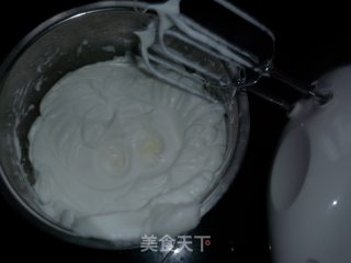 纸杯戚风的做法步骤：3