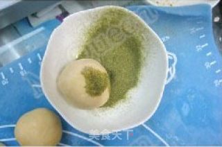 餐肉毛毛虫的做法步骤：5