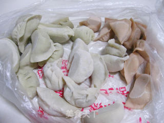 酸菜饺子的做法步骤：15