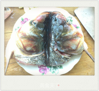 剁椒鱼头的做法步骤：3