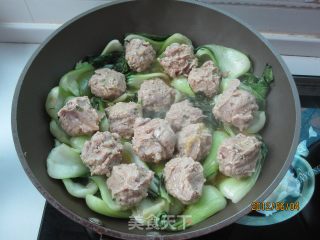 青菜蒸肉丸的做法步骤：9
