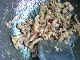 鱼香的味道——鱼香肉丝的做法步骤：5