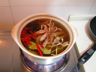 卤水鸭舌&卤水鸭掌的做法步骤：5