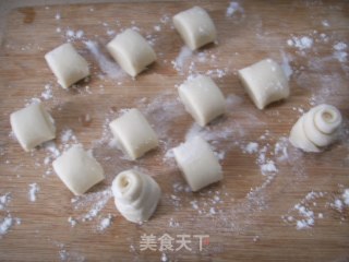 手撕馒头的做法步骤：7