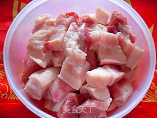 茶树菇烧肉的做法步骤：2