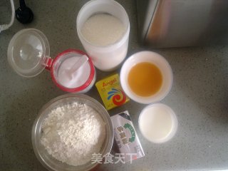 面包机版红豆面包的做法步骤：1