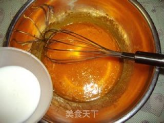 酸奶戚风蛋糕——不开裂不回缩的做法步骤：5