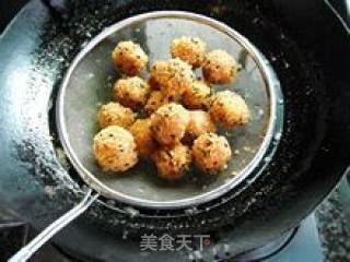 酷似“鸡米花”的香酥小丸子-----肉米花的做法步骤：12