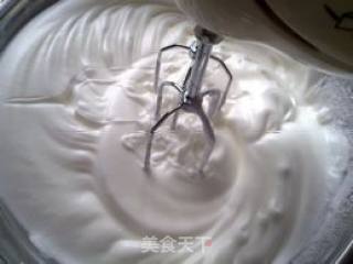 果酱蛋糕卷的做法步骤：4