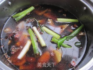 尖椒肉皮的做法步骤：3