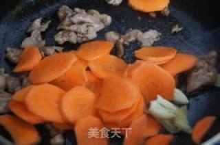 胡萝卜炒肉的做法步骤：4