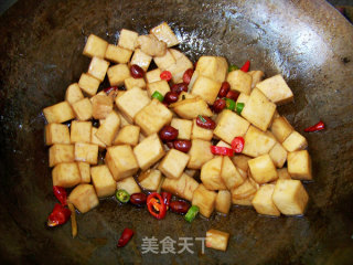 心蓝手制私房菜【宫保芋头】——灰姑娘的水晶鞋的做法步骤：8