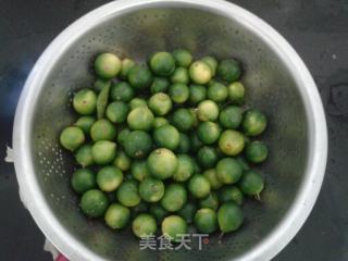 夏日饮品-----自制青桔茶的做法步骤：1
