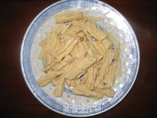 腐竹木耳炒牛肉的做法步骤：3