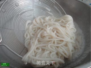 风味独特的桂林米粉的做法步骤：4