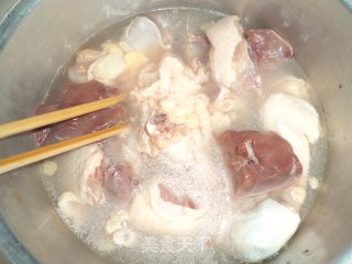 爽滑香菇鸡肉粥的做法步骤：3