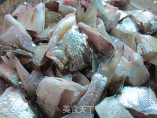 凉拌小黄鱼段的做法步骤：2