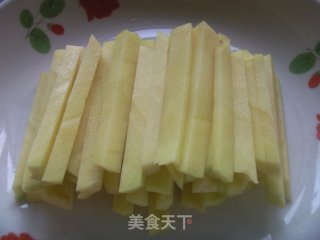 自制肯德基炸薯条的做法步骤：2