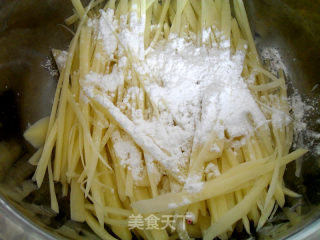 花样土豆——香辣炒脆土豆丝的做法步骤：4