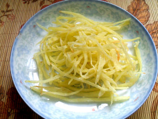 花样土豆——香辣炒脆土豆丝的做法步骤：11