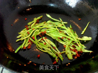花样土豆——香辣炒脆土豆丝的做法步骤：15
