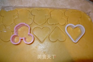爱心卡通小饼干——祝小朋友们儿童节快乐！的做法步骤：6