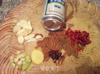 爆炒花蛤的做法步骤：2
