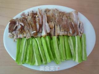 苦瓜炒肉脯的做法步骤：3