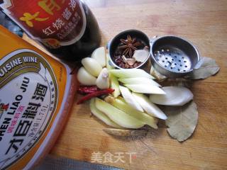 肉皮冻的做法步骤：4