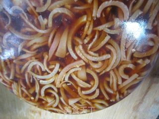 肉皮冻的做法步骤：8