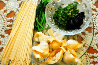 虾仁三鲜馄饨&馄饨面的做法步骤：10