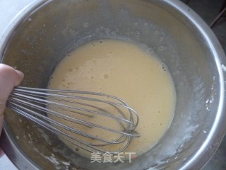 蛋香小圆饼干---用植物油也可以做出酥松饼干的做法步骤：2