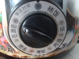 夏日滋补汤——清甜美味的排骨玉米萝卜汤的做法步骤：6